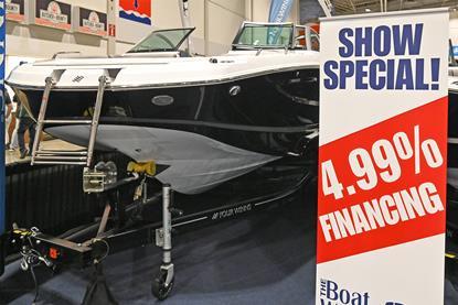 Exhibitors at the Toronto Bost Show are emphasizing financing deals as much as boat features